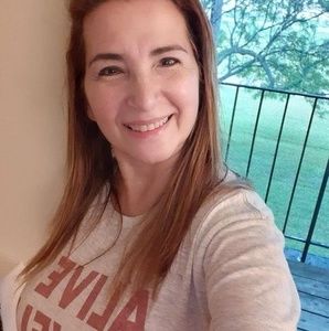 Meet your Posher, Teresa